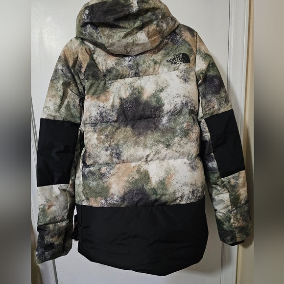 The North Face Corefire Down Jacket in Pine Needle Print M Small - Picture 8 of 12